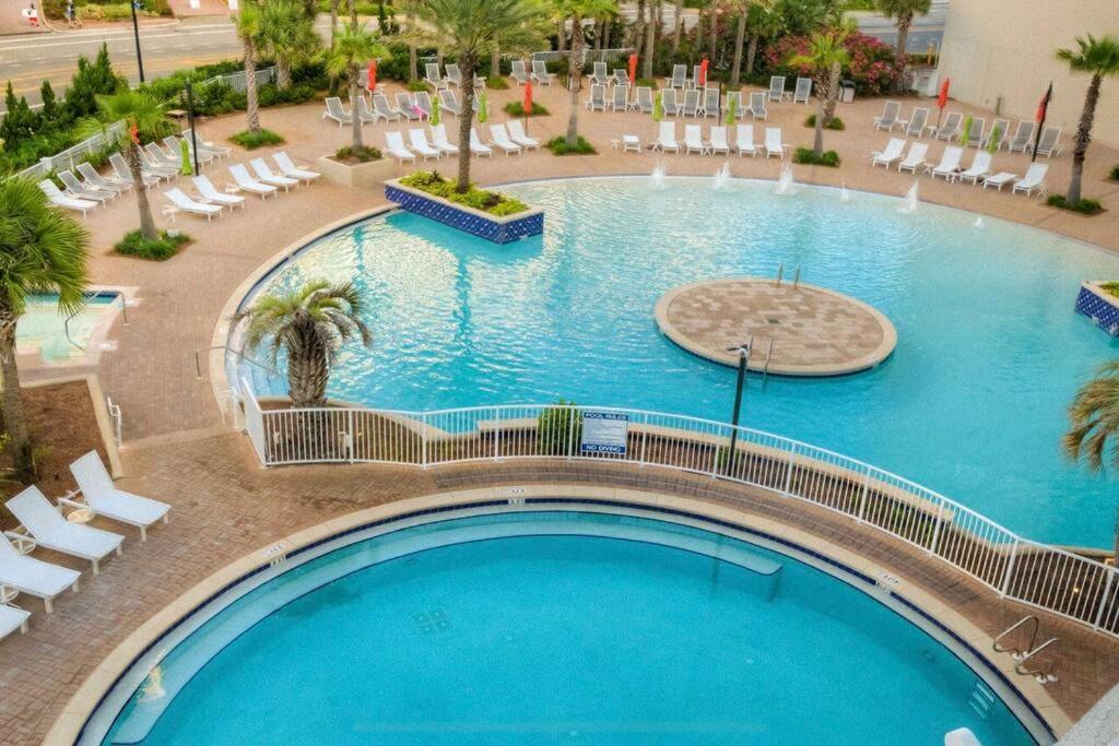 Laketown Wharf Elite Class