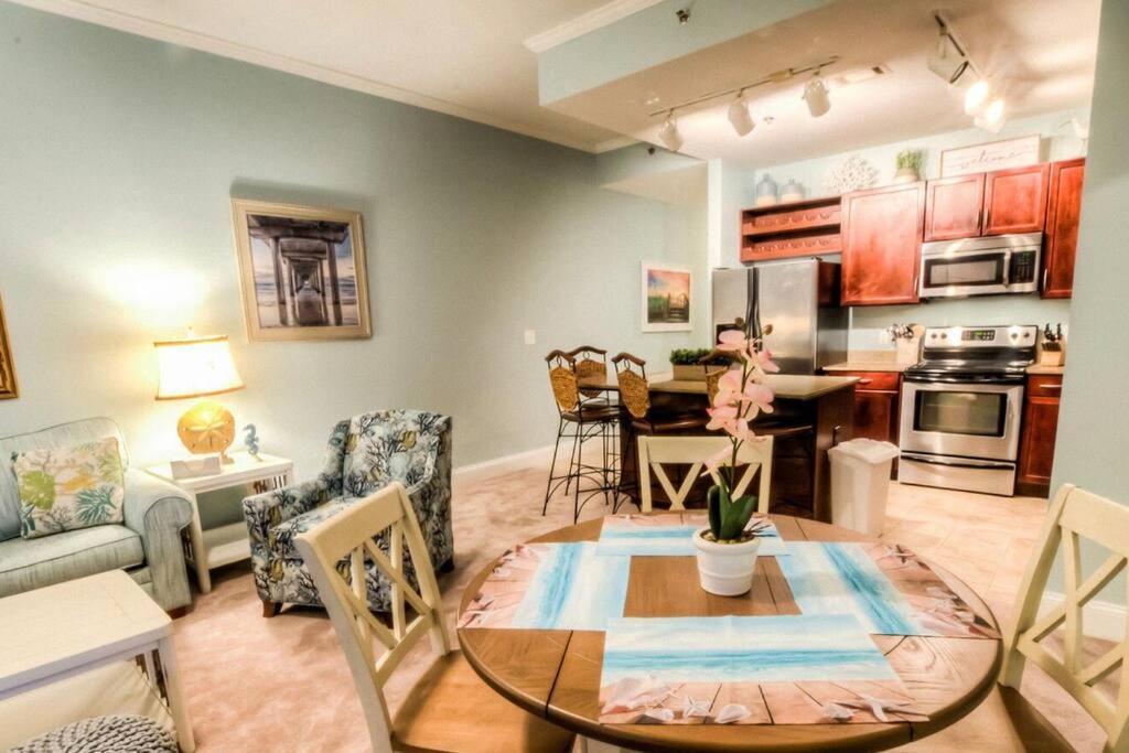 Laketown Wharf Elite Class Apartment Panama City Beach