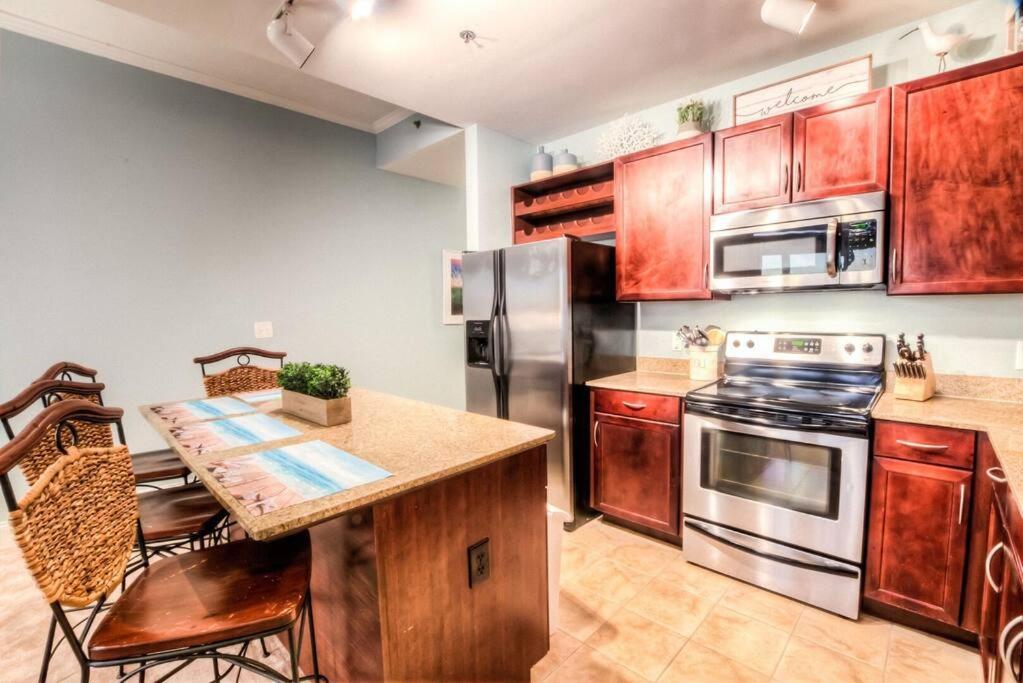 Laketown Wharf Elite Class Apartment Panama City Beach